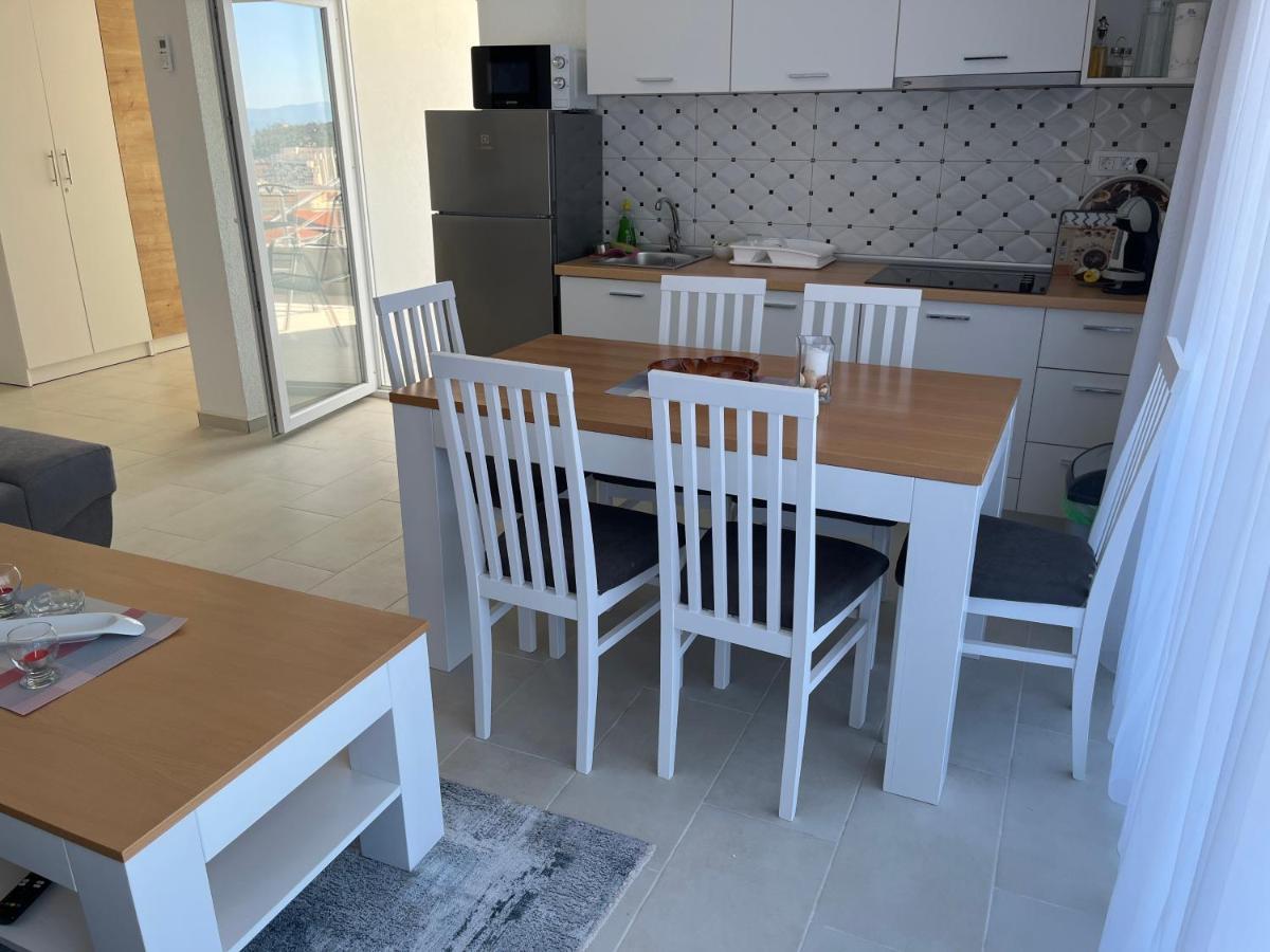 Apartamento Sea View, Peaceful. Makarska Exterior foto